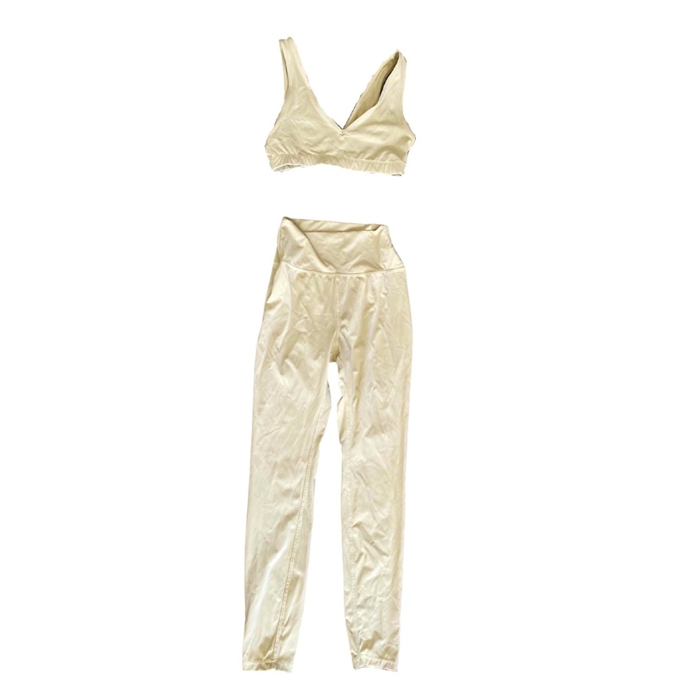 WEWOREWHAT active set - top size XS + leggings size S